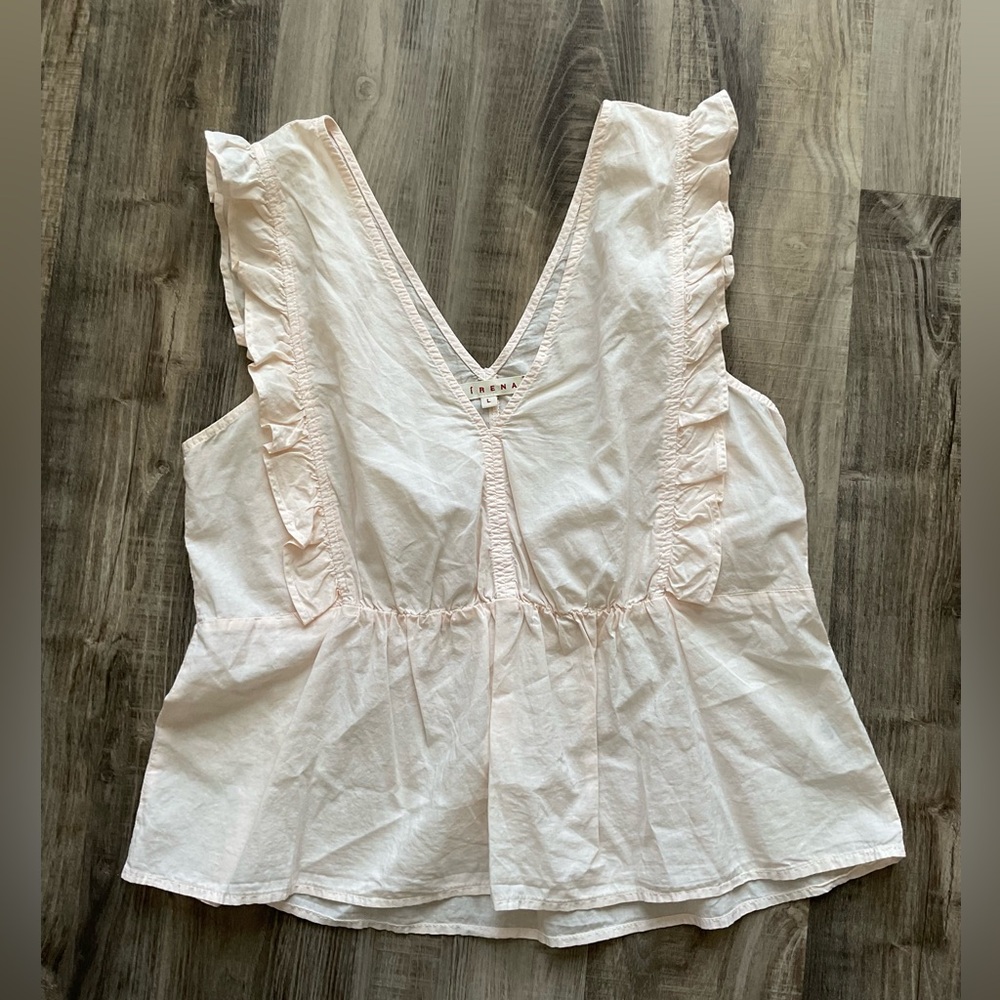 Xirena Penelope tank with ruffles. Size large